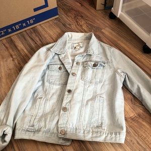 Light wash Jean Jacket